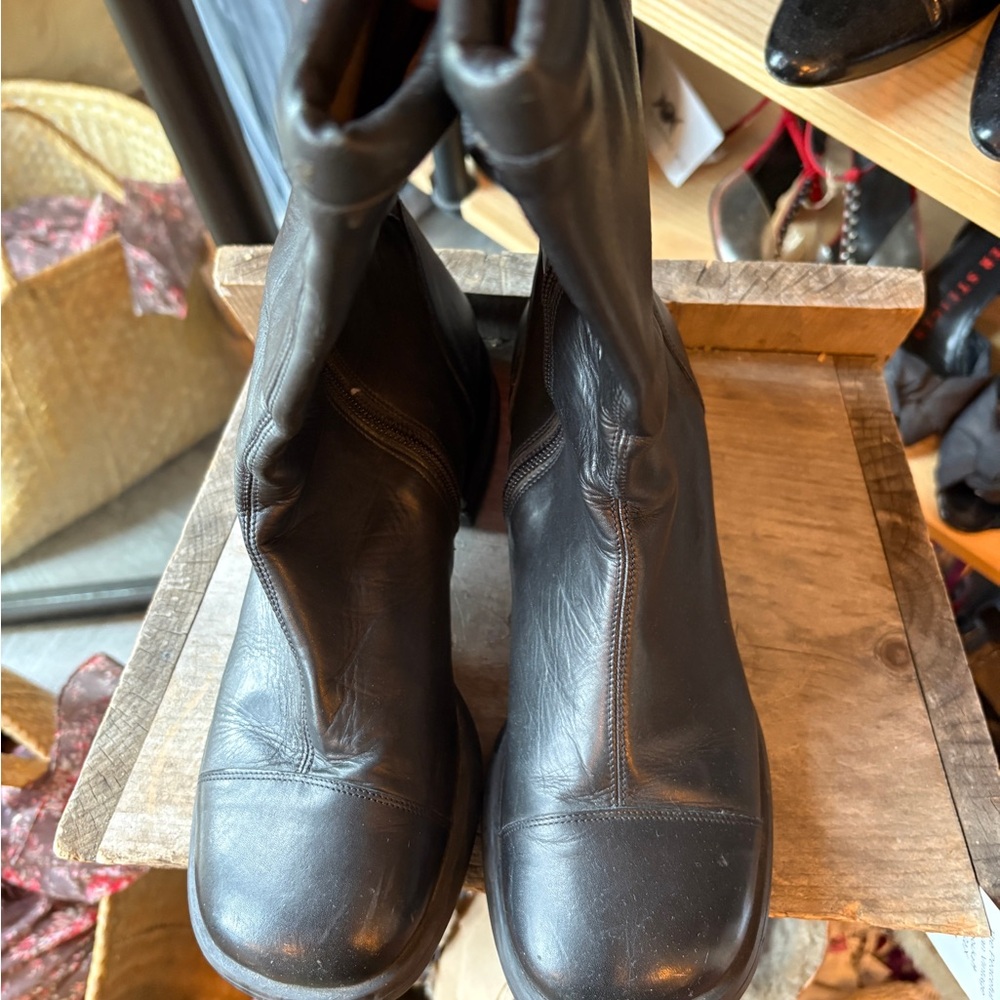 Women's Black Leather Boots